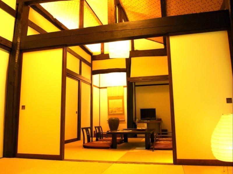 Kaikake Onsen Ryokan Yuzawa  Ngoại thất bức ảnh